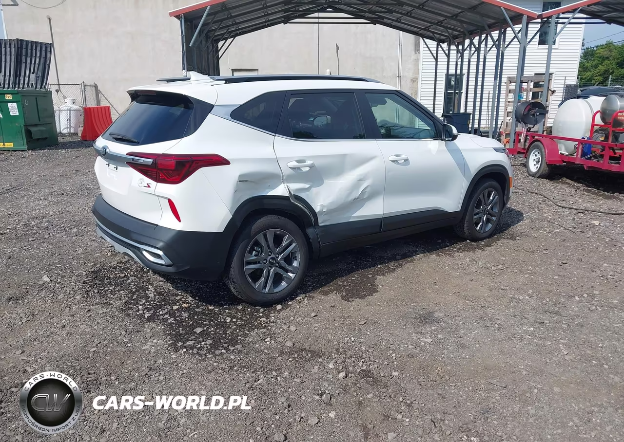 2021 Kia Seltos S VIN:KNDEU2AA9M7060109 - 4