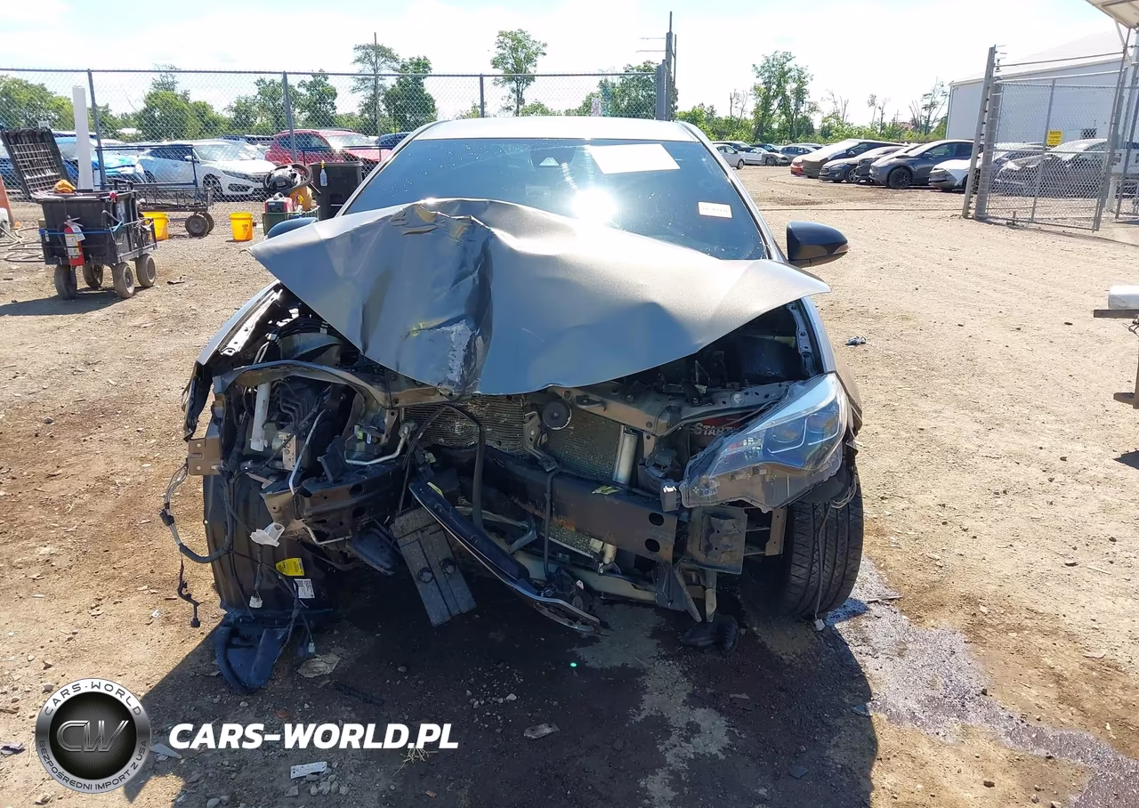 2019 Toyota Corolla Se VIN:2T1BURHE2KC171584 - 13