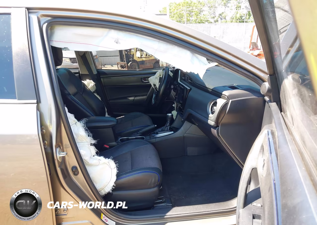 2019 Toyota Corolla Se VIN:2T1BURHE2KC171584 - 5