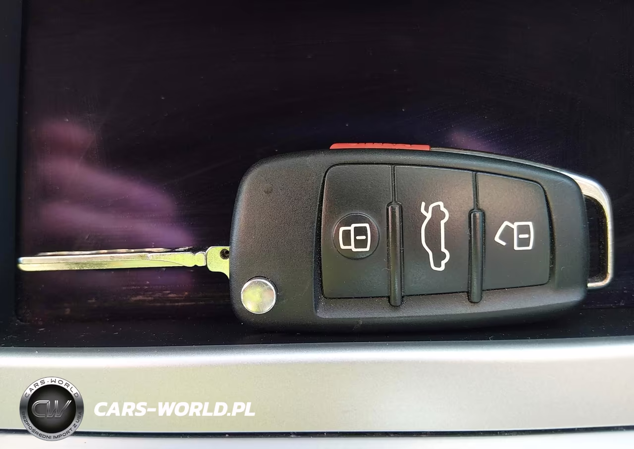AUDI Q7 VIN:WA1LMAFE7ED018628 - 11