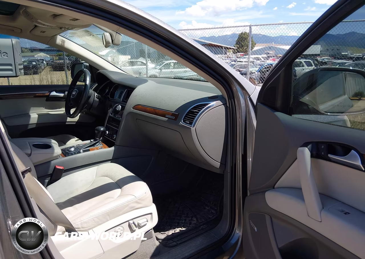 AUDI Q7 VIN:WA1LMAFE7ED018628 - 5