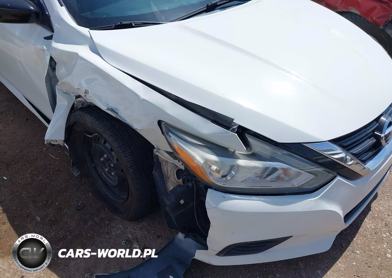 2017 Nissan Altima 2.5 S VIN:1N4AL3AP3HN364460 - 6