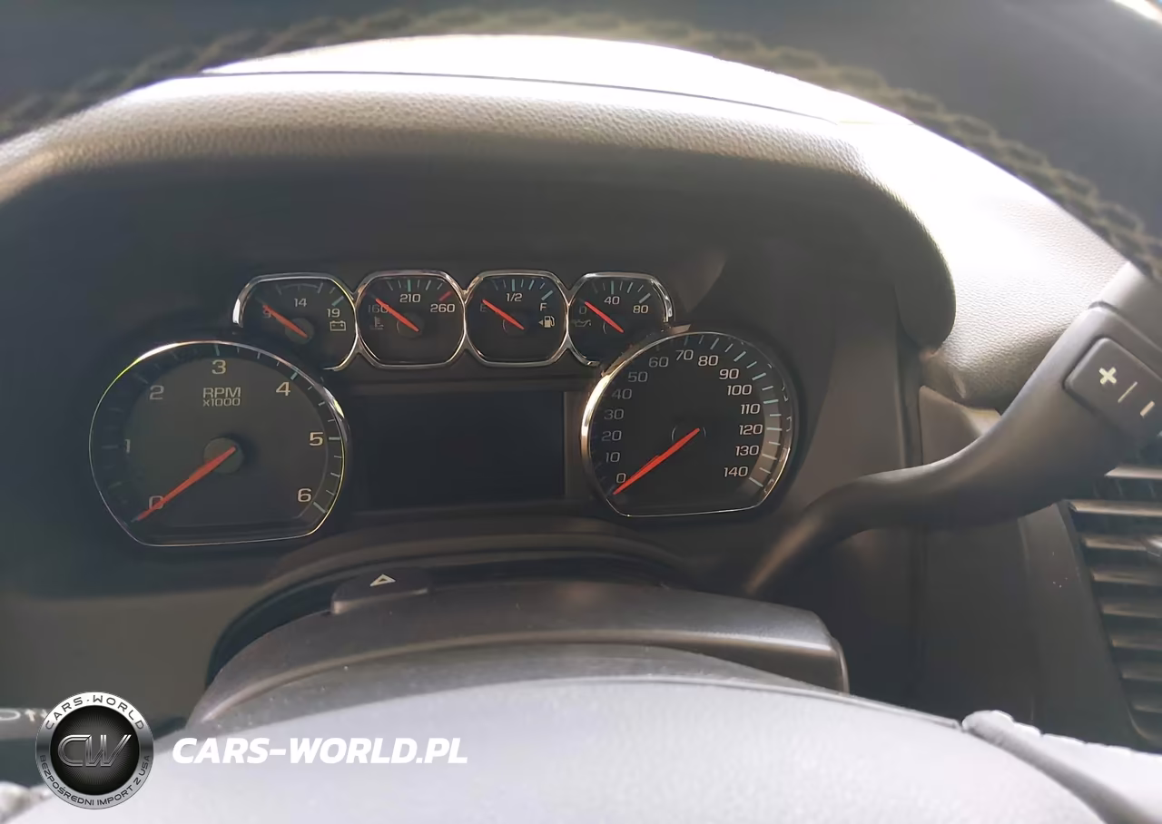 2018 Chevrolet Tahoe Ls VIN:1GNSKAEC1JR326910 - 7