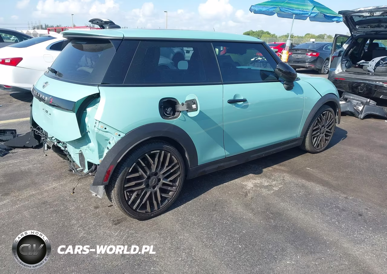 2025 Mini Hardtop Cooper S VIN:WMW23GD02S2W13681 - 4