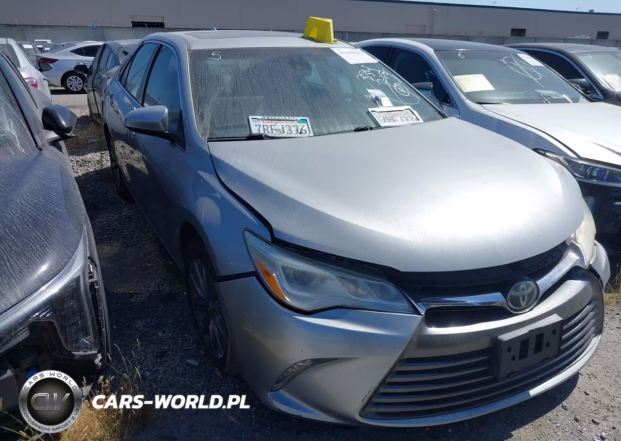 2016 Toyota Camry Xle V6 – zdjęcie 1 z 18
