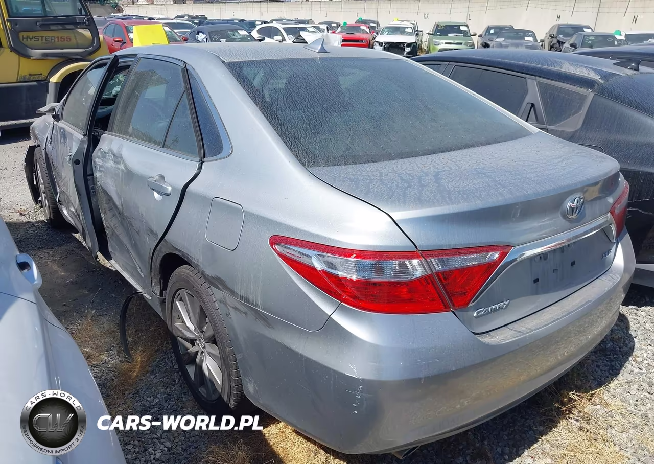 2016 Toyota Camry Xle V6 VIN:4T1BK1FK6GU572867 - 3