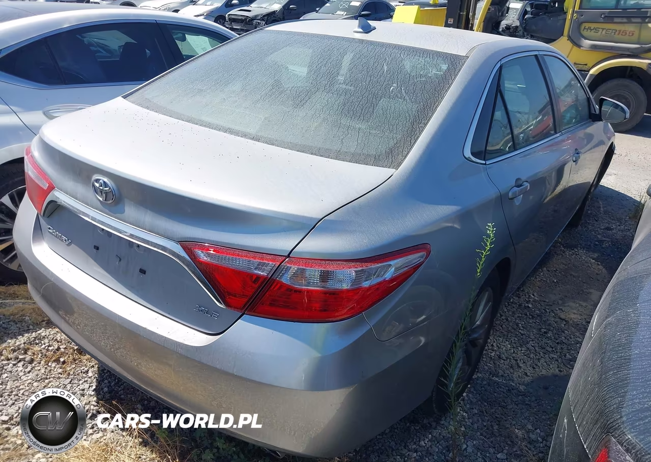 2016 Toyota Camry Xle V6 VIN:4T1BK1FK6GU572867 - 4