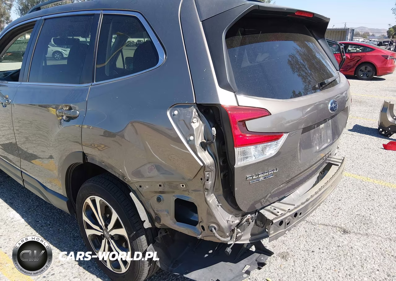 2020 Subaru Forester Limited VIN:JF2SKAUC8LH481071 - 18