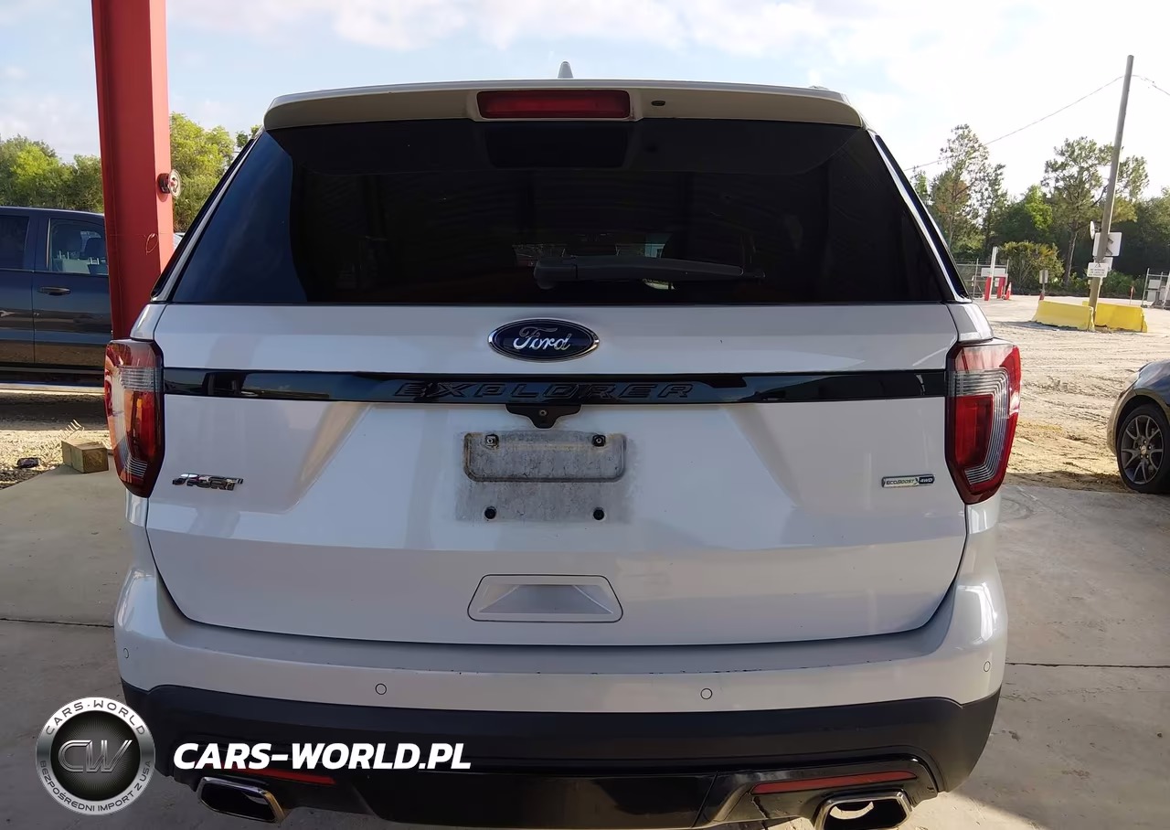 2017 Ford Explorer Sport VIN:1FM5K8GT3HGB60189 - 17