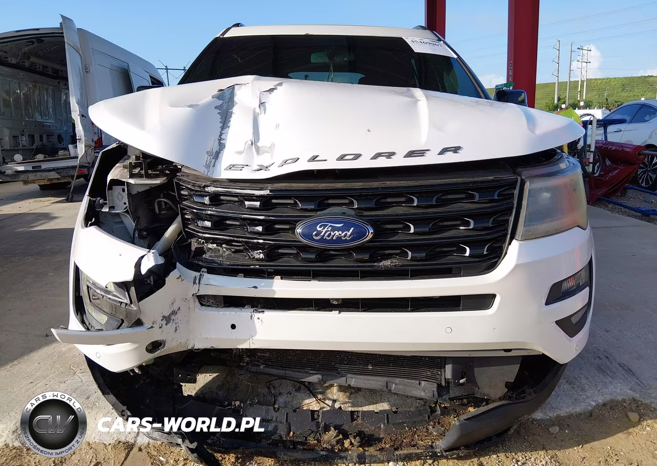 2017 Ford Explorer Sport VIN:1FM5K8GT3HGB60189 - 6