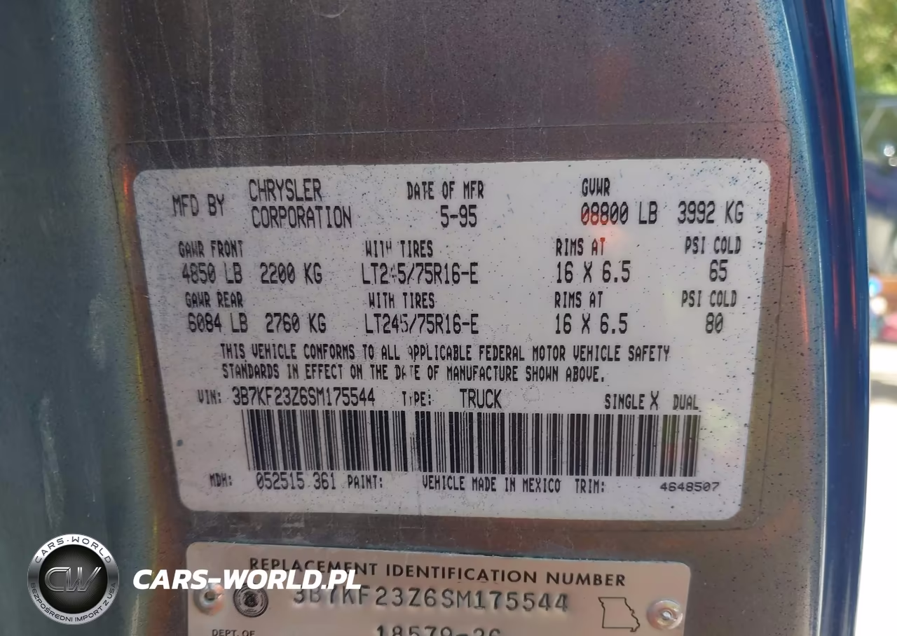 1995 Dodge Ram 2500 VIN:3B7KF23Z6SM175544 - 9