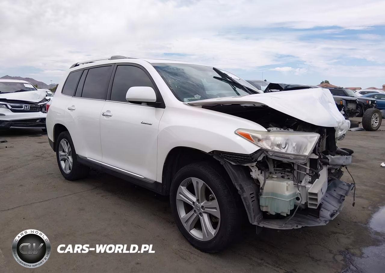2013 Toyota Highlander Limited V6 – zdjęcie 1 z 17