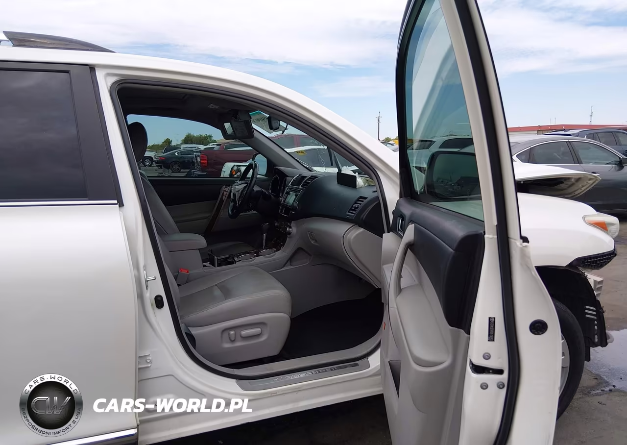 2013 Toyota Highlander Limited V6 VIN:5TDYK3EH5DS136950 - 5