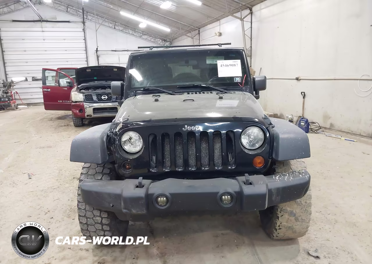 2011 Jeep Wrangler Unlimited Sport VIN:1J4BA3H1XBL627546 - 12