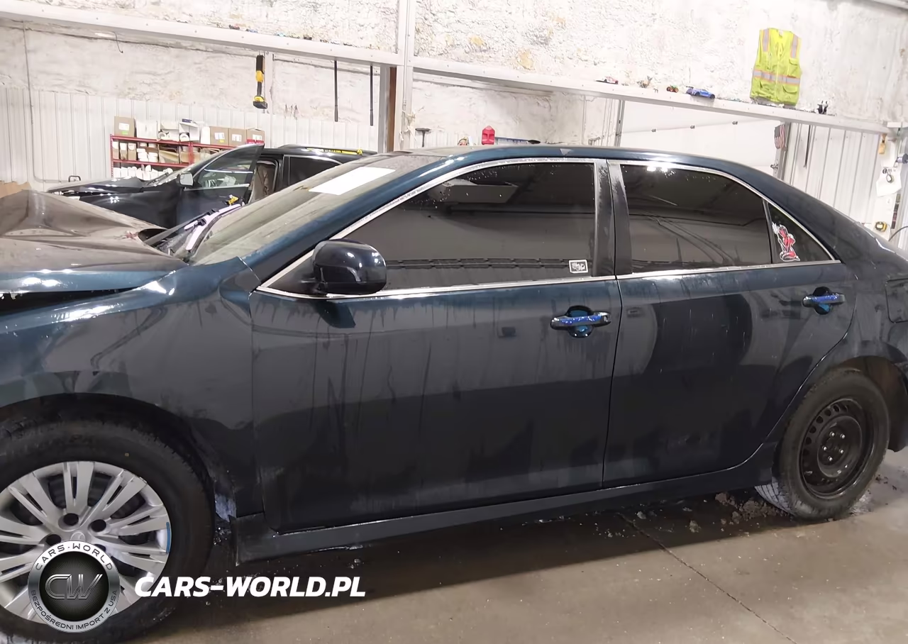 2014 Toyota Camry Le VIN:4T1BF1FK4EU372104 - 15