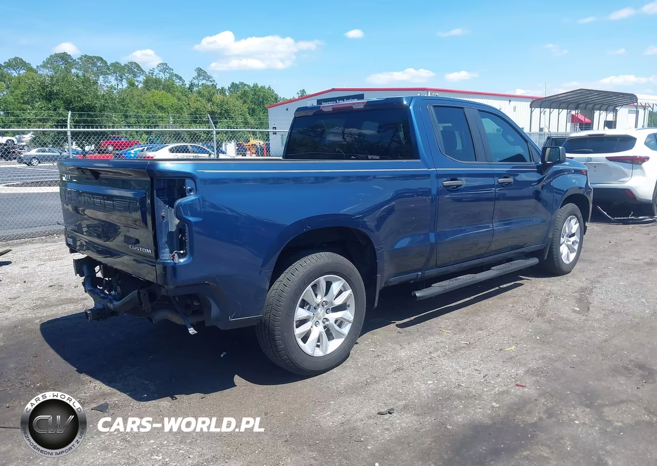 2019 Chevrolet Silverado 1500 Custom VIN:1GCRWBEF2KZ373313 - 4