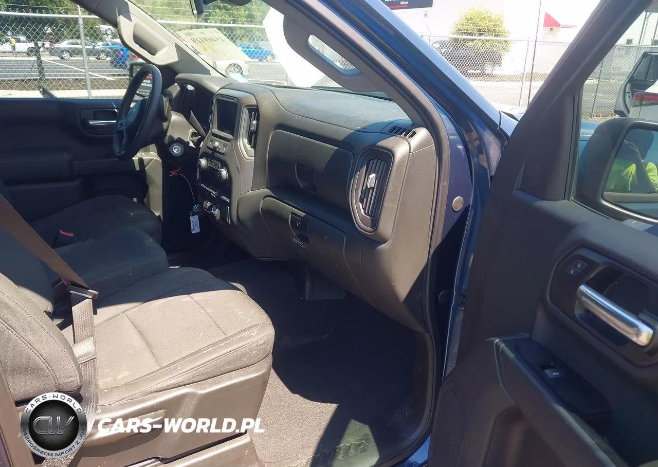 2019 Chevrolet Silverado 1500 Custom VIN:1GCRWBEF2KZ373313 - 5