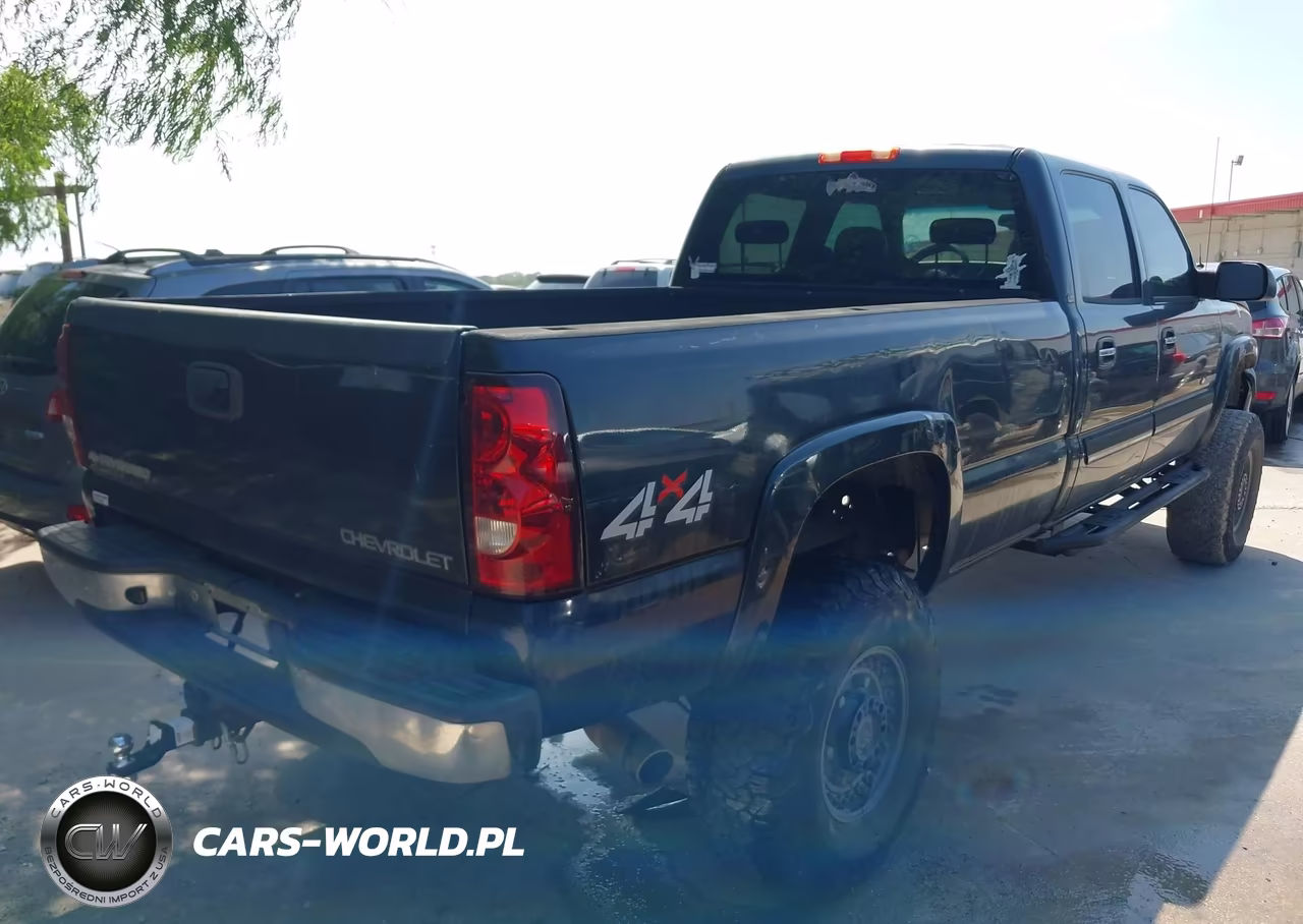 2003 Chevrolet Silverado 2500Hd Lt VIN:1GCHK23G93F221311 - 4