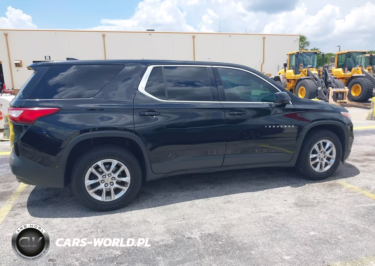 2018 Chevrolet Traverse Ls VIN:1GNERFKW8JJ209232 - 13