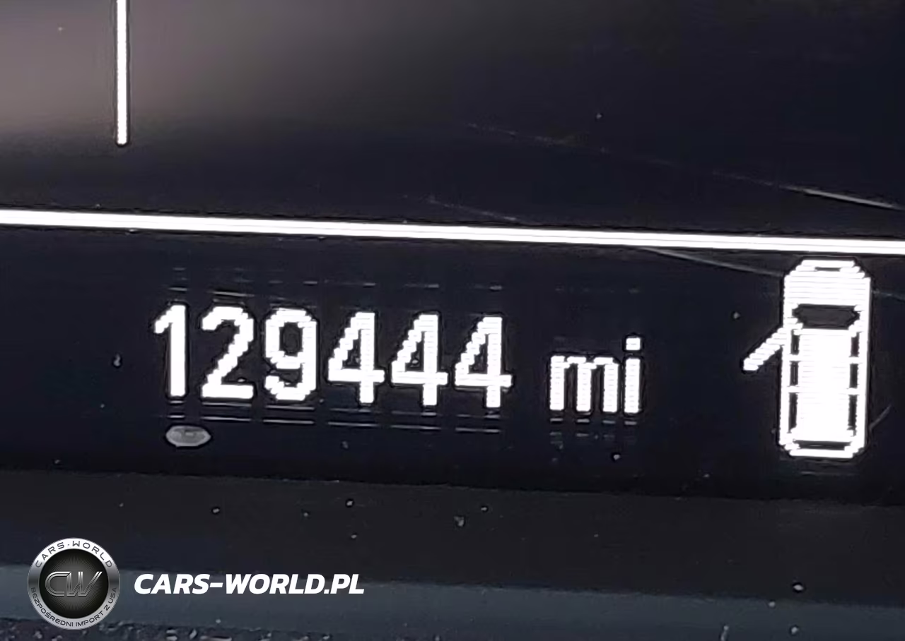 2018 Chevrolet Traverse Ls VIN:1GNERFKW8JJ209232 - 15