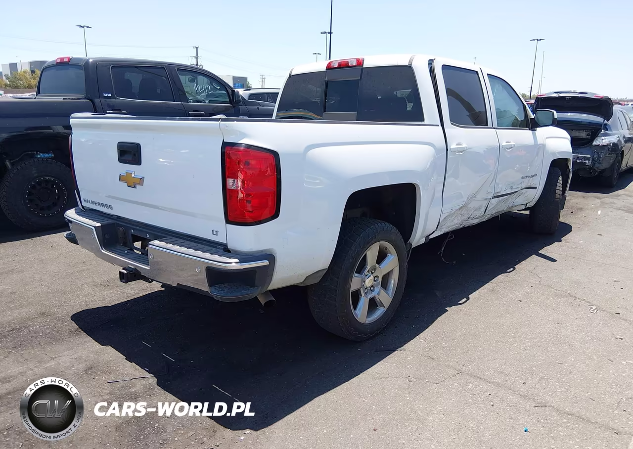 2018 Chevrolet Silverado 1500 Lt VIN:3GCPCREC4JG353982 - 4