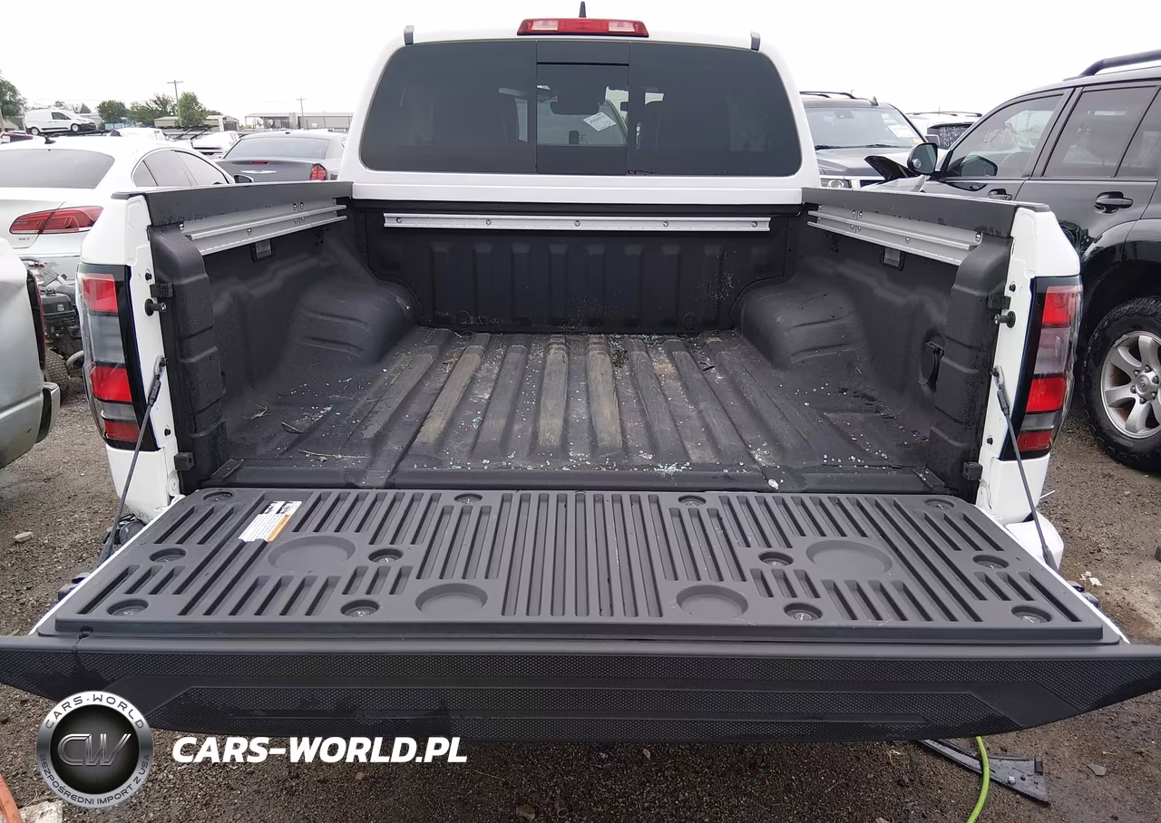 2025 Nissan Frontier Pro-X 4X2 VIN:1N6ED1EJ9SN623251 - 17