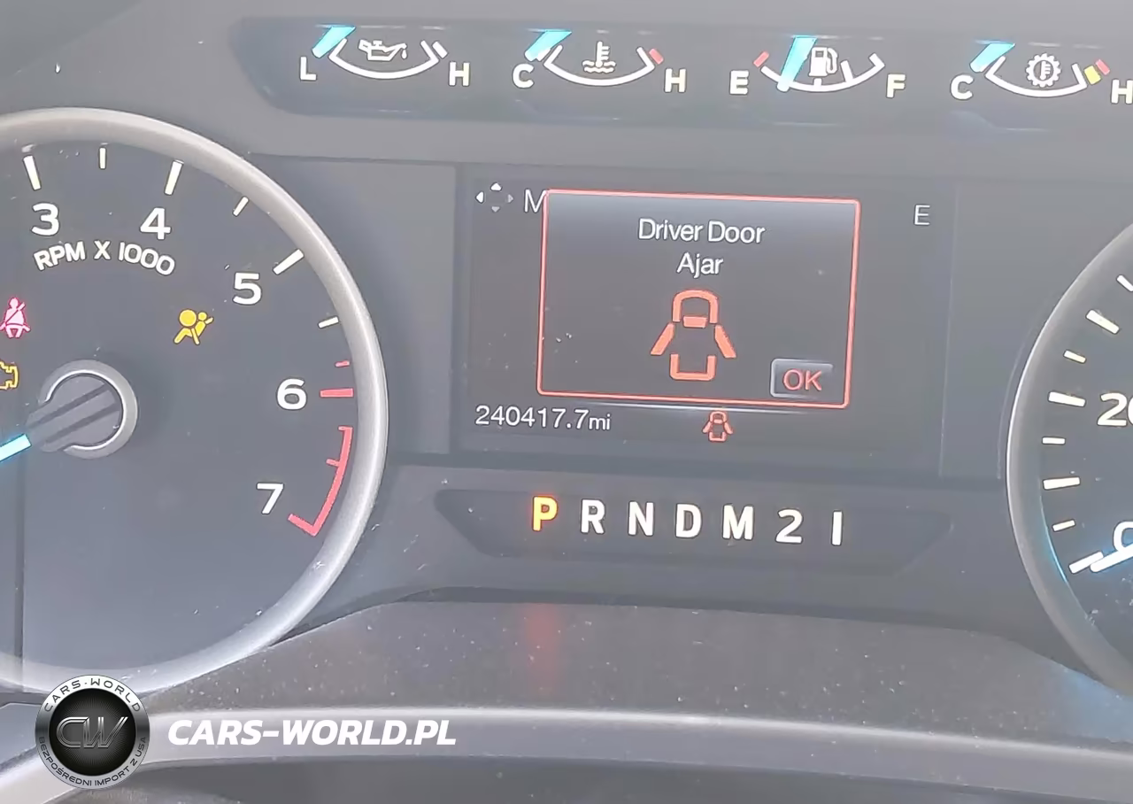2015 Ford F-150 Xlt VIN:1FTEW1CP0FKE64793 - 16
