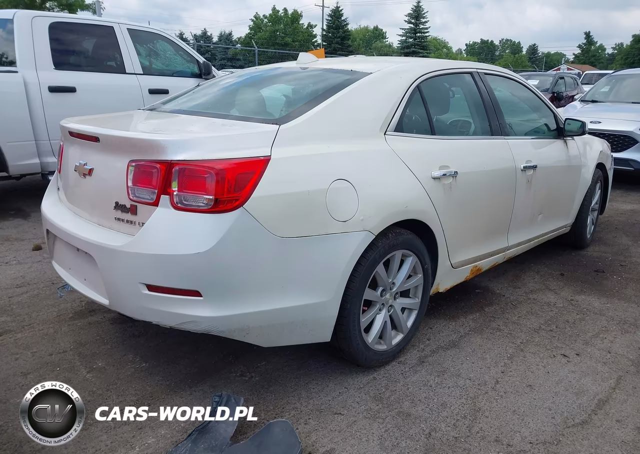 2014 Chevrolet Malibu 2Lt VIN:1G11E5SL0EU147065 - 4
