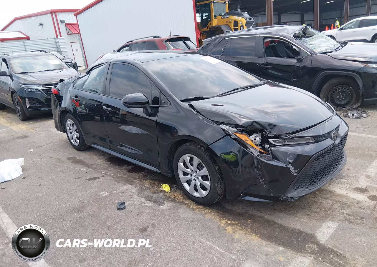 2022 Toyota Corolla Le – zdjęcie 1 z 15