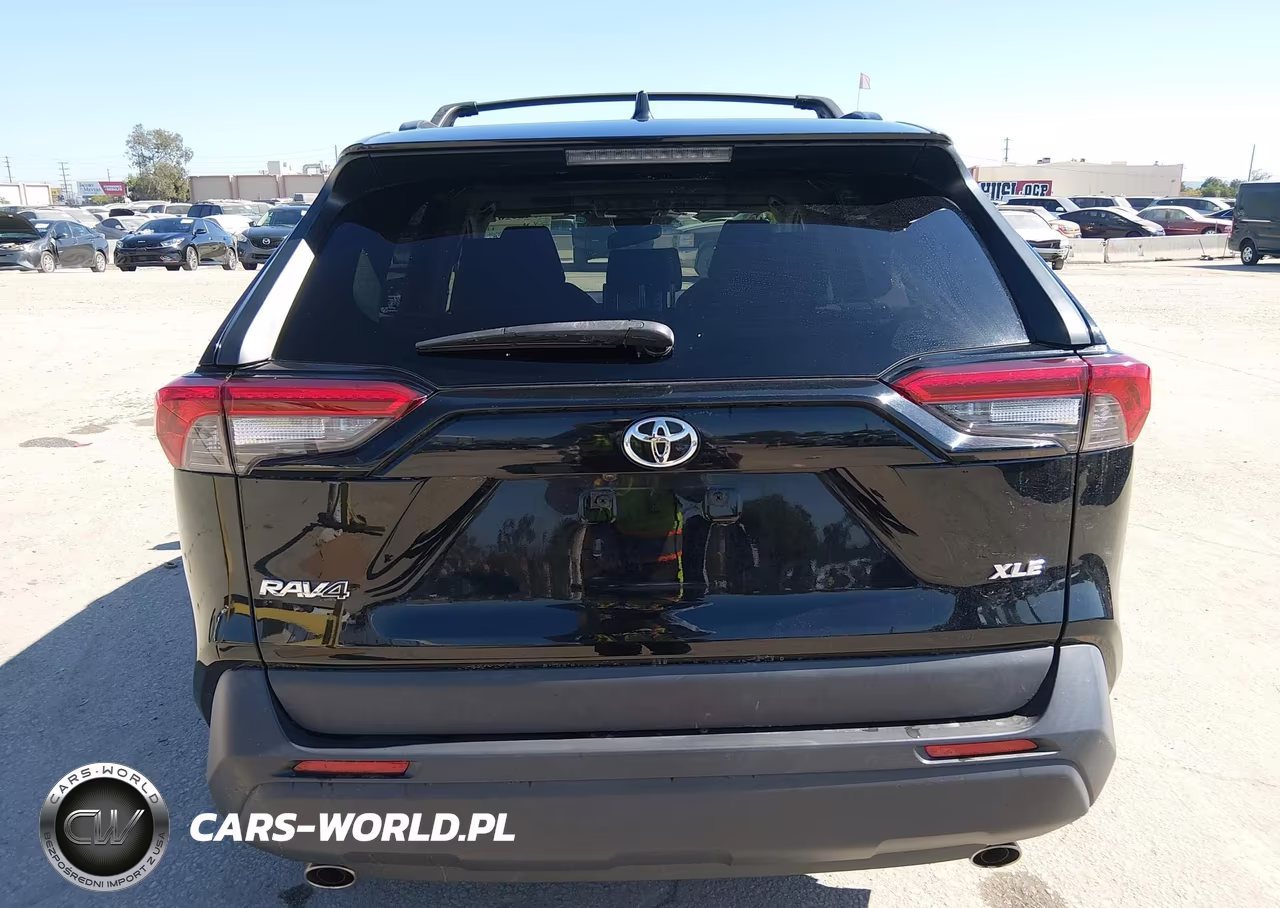 2019 Toyota Rav4 Xle VIN:JTMW1RFV3KD026053 - 17