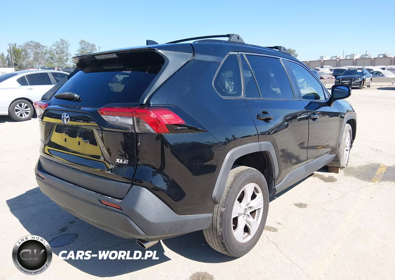 2019 Toyota Rav4 Xle VIN:JTMW1RFV3KD026053 - 4