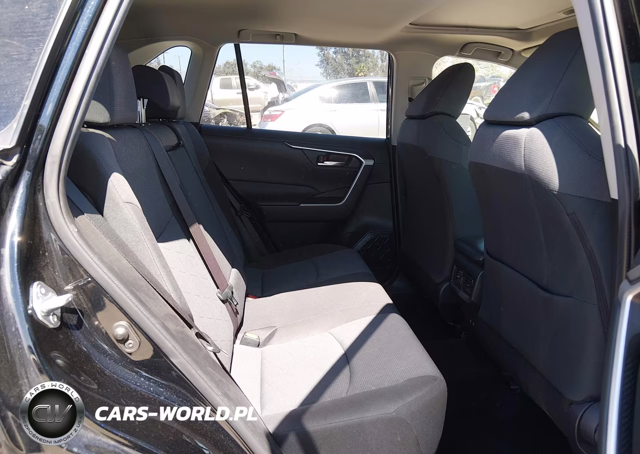 2019 Toyota Rav4 Xle VIN:JTMW1RFV3KD026053 - 8