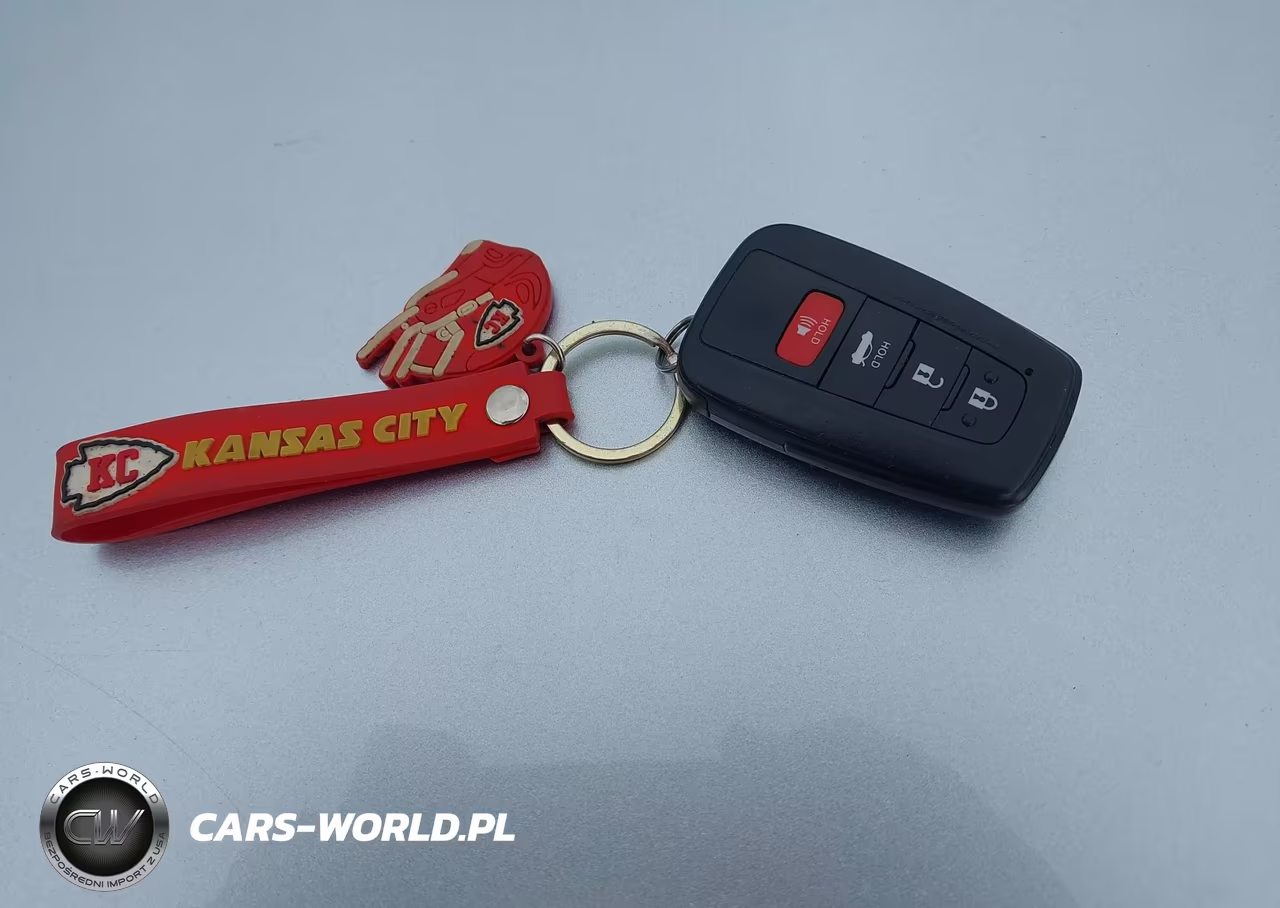 2020 Toyota Camry Le Hybrid VIN:4T1L31AK4LU521709 - 11