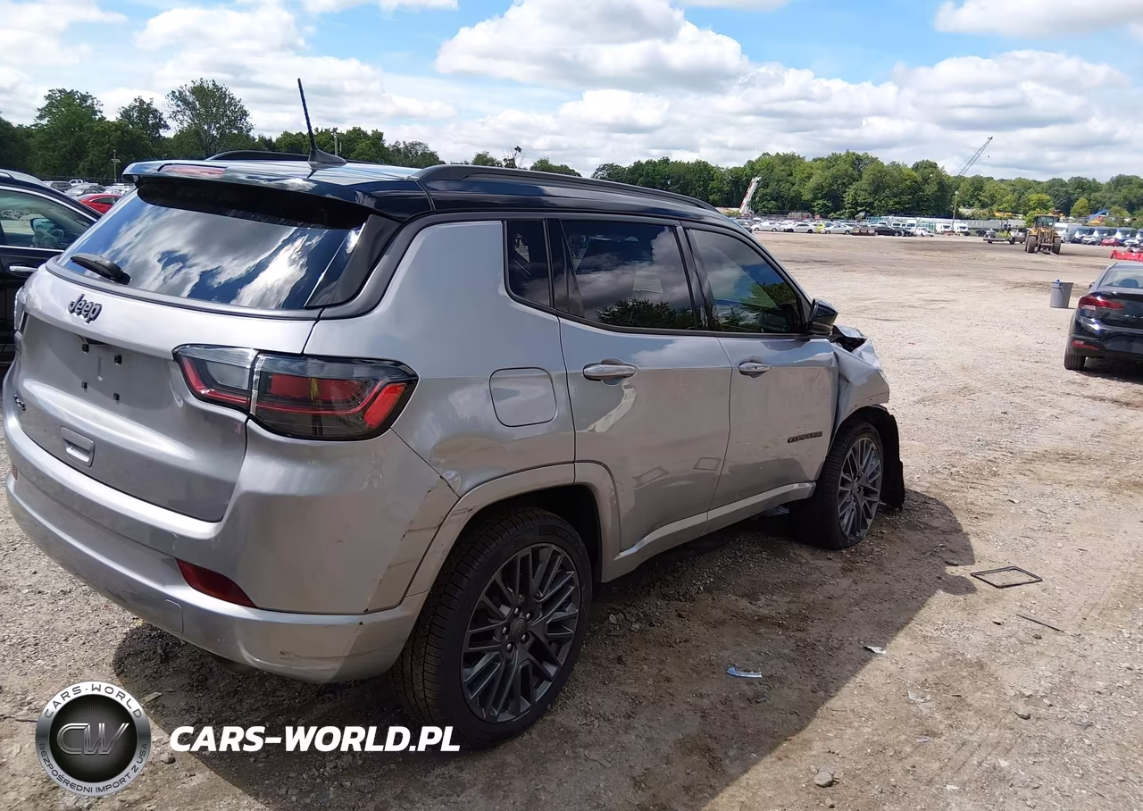 2022 Jeep Compass High Altitude 4X4 VIN:3C4NJDCB2NT181510 - 4