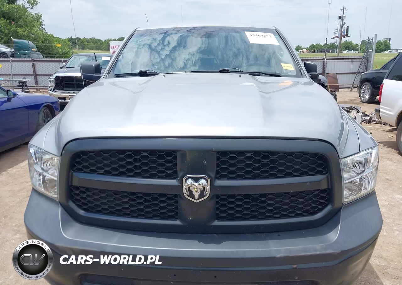 2022 Ram 1500 Classic VIN:1C6RR6FG6NS149343 - 13