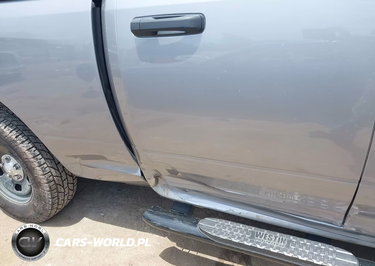 2022 Ram 1500 Classic VIN:1C6RR6FG6NS149343 - 6