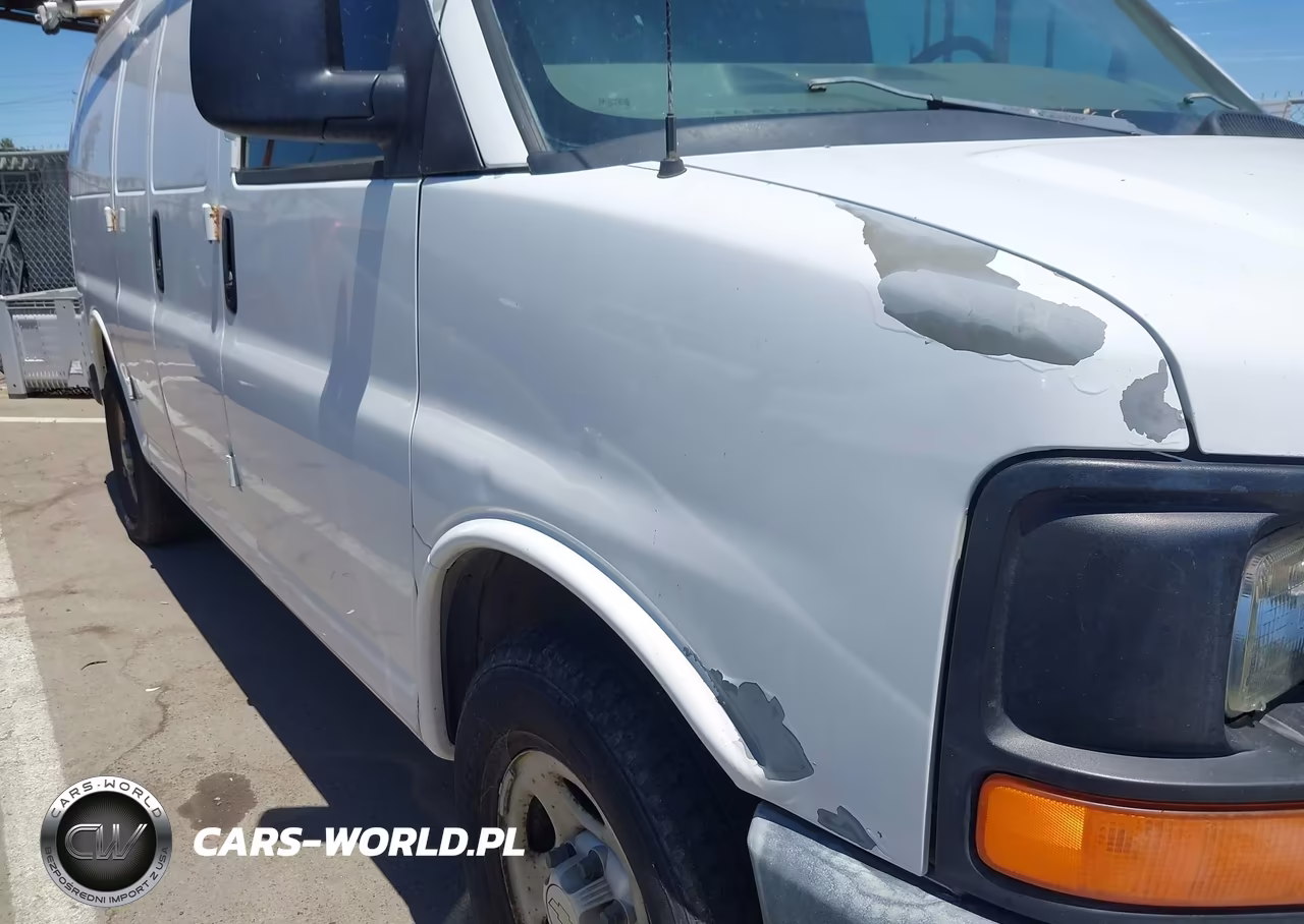 2007 Chevrolet Express Work Van VIN:1GCFG15X971239021 - 12