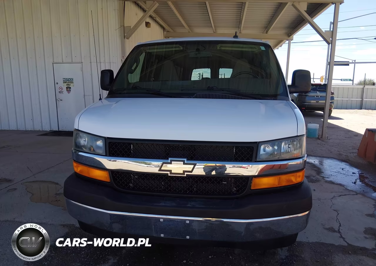 2017 Chevrolet Express 3500 Lt VIN:1GAZGPFG4H1267155 - 12