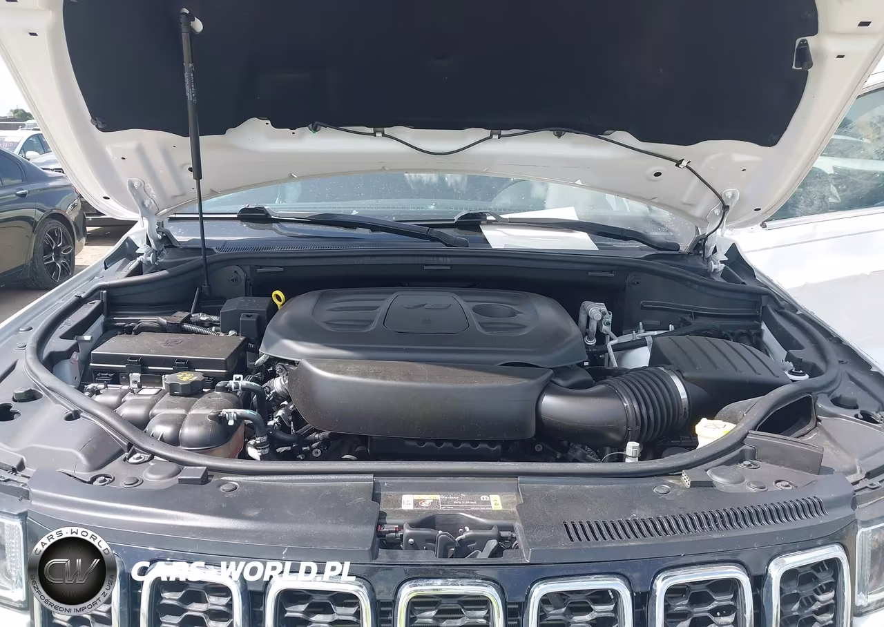 2021 Jeep Grand Cherokee Laredo E 4X2 VIN:1C4RJEAG0MC783757 - 10