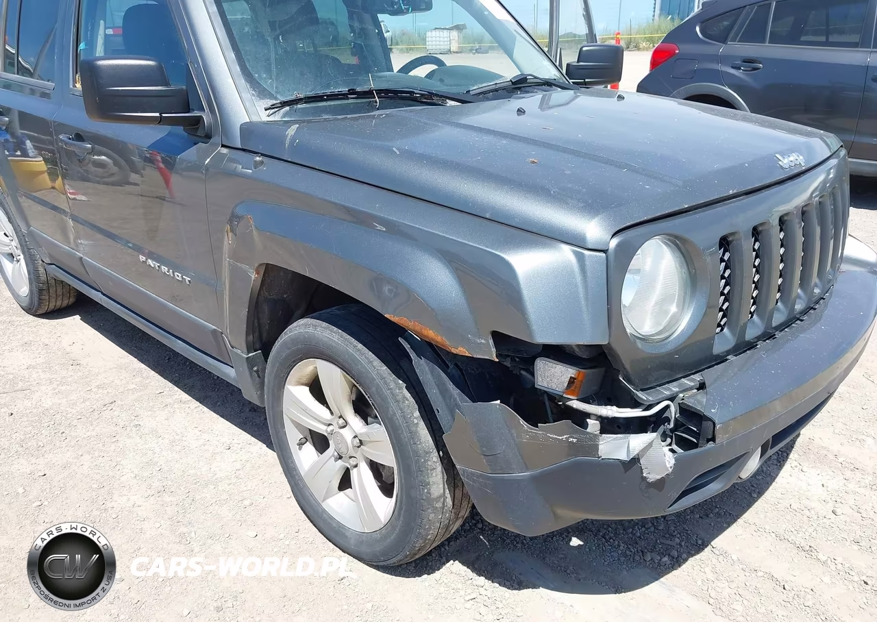 2012 Jeep Patriot Latitude VIN:1C4NJRFB9CD683605 - 6