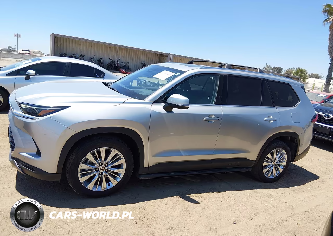 2024 Toyota Grand Highlander Platinum VIN:5TDAAAB59RS037851 - 14