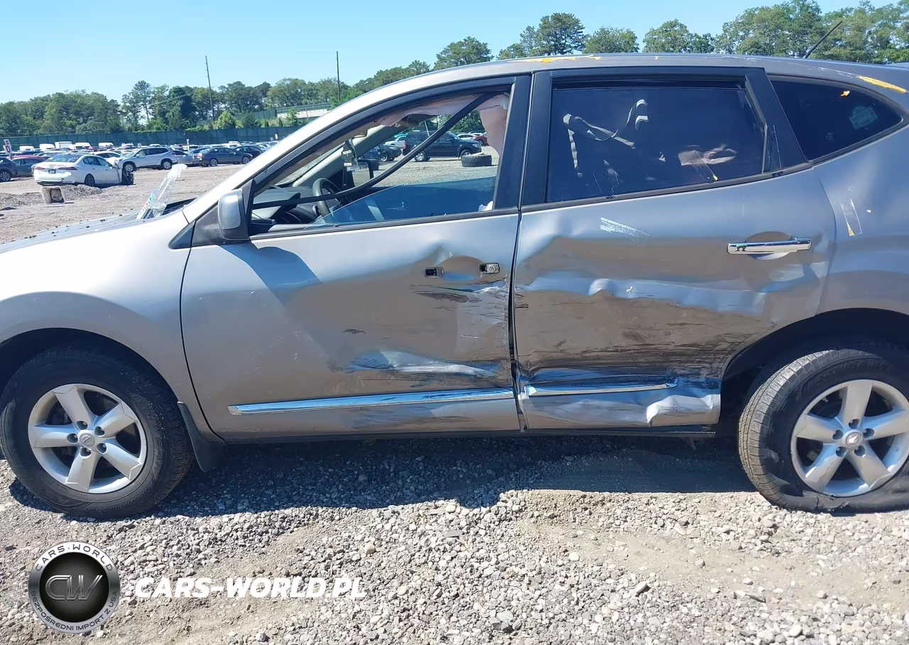 2013 Nissan Rogue S VIN:JN8AS5MV3DW615716 - 6