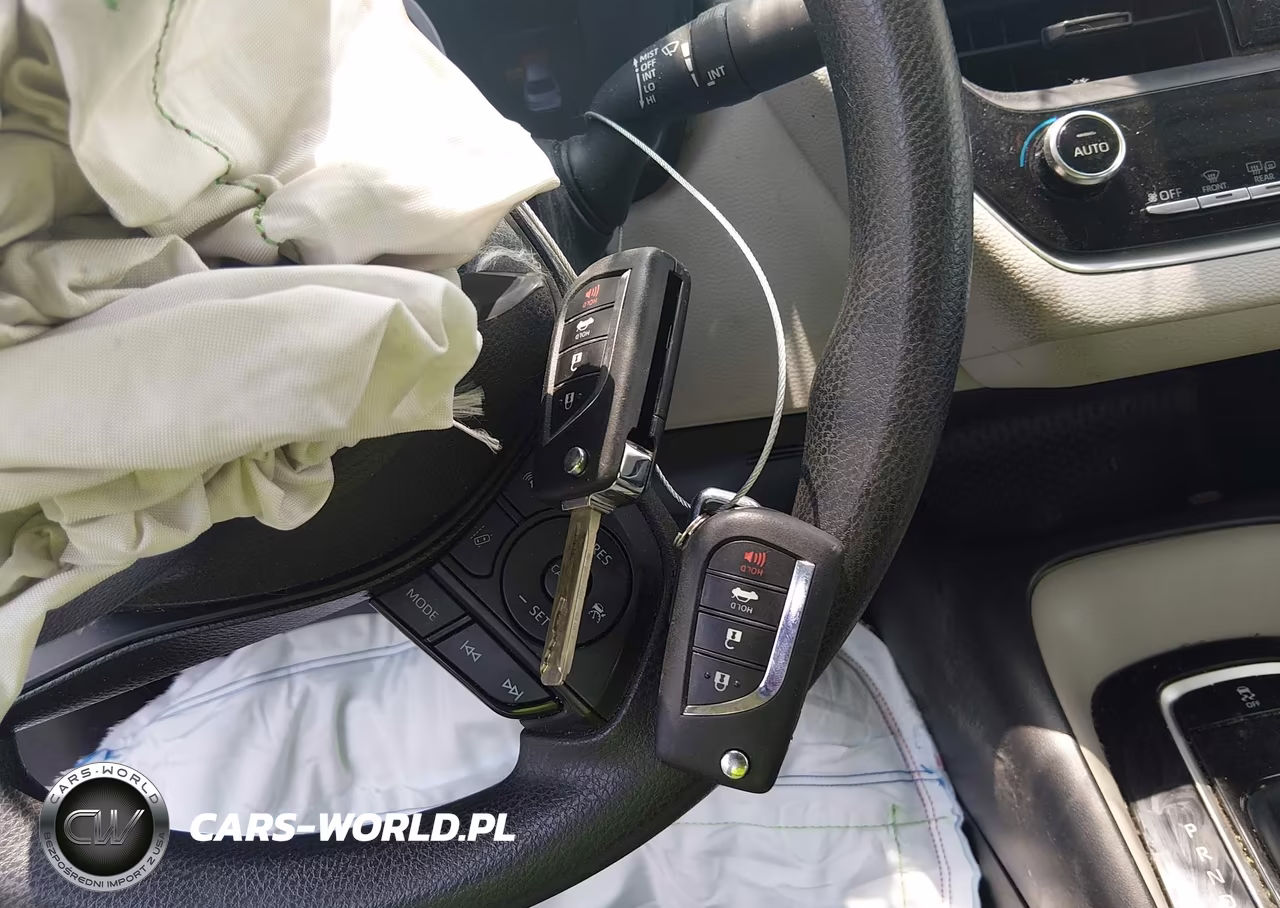2021 Toyota Corolla Le VIN:JTDEPMAE7MJ154739 - 11