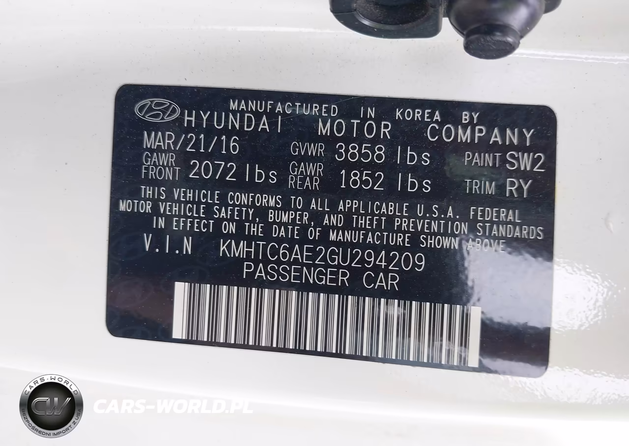 2016 Hyundai Veloster Turbo VIN:KMHTC6AE2GU294209 - 9