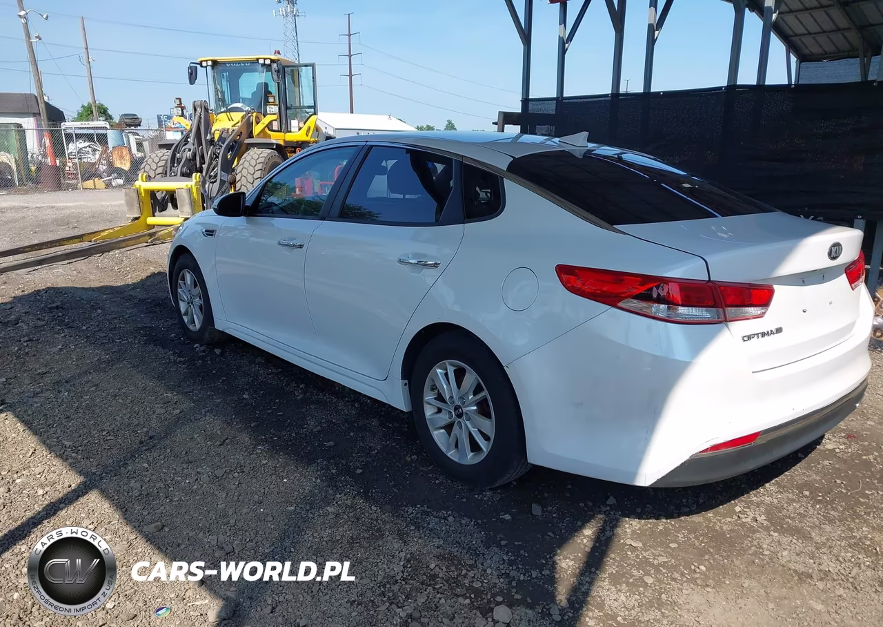 2017 Kia Optima Lx VIN:5XXGT4L36HG160784 - 3