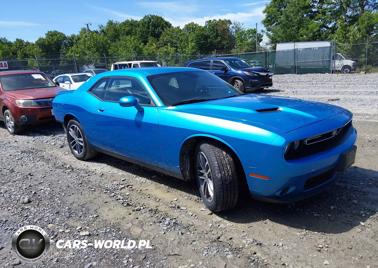 2019 Dodge Challenger Sxt Awd – zdjęcie 1 z 17