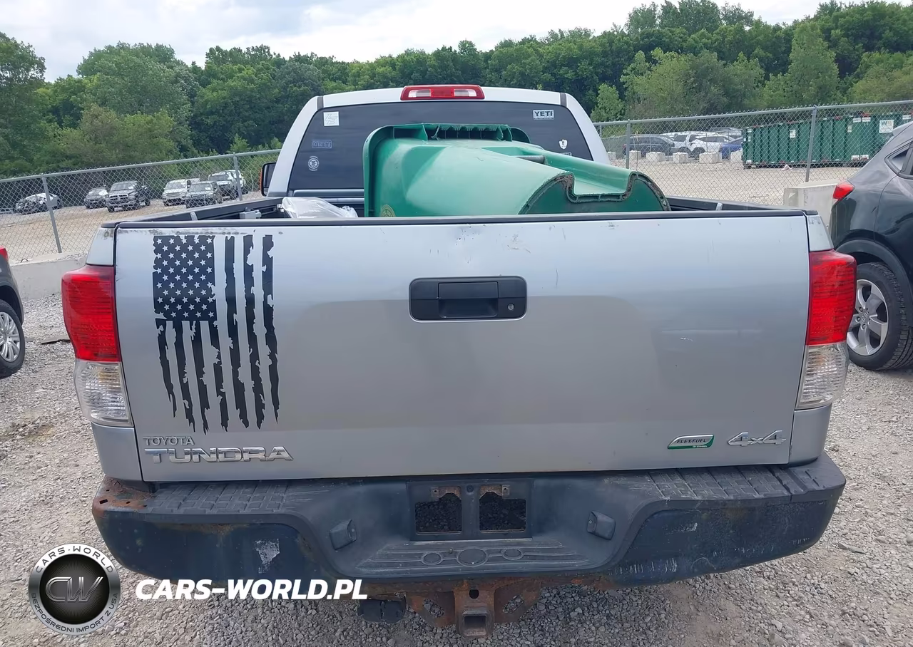 2010 Toyota Tundra Grade 5.7L V8 VIN:5TFUW5F1XAX153605 - 16