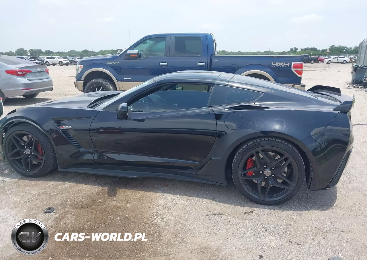 2015 Chevrolet Corvette Z06 VIN:1G1YR2D67F5605477 - 14