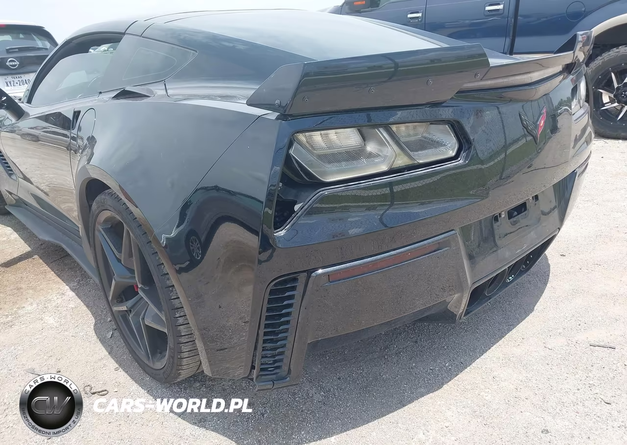 2015 Chevrolet Corvette Z06 VIN:1G1YR2D67F5605477 - 19