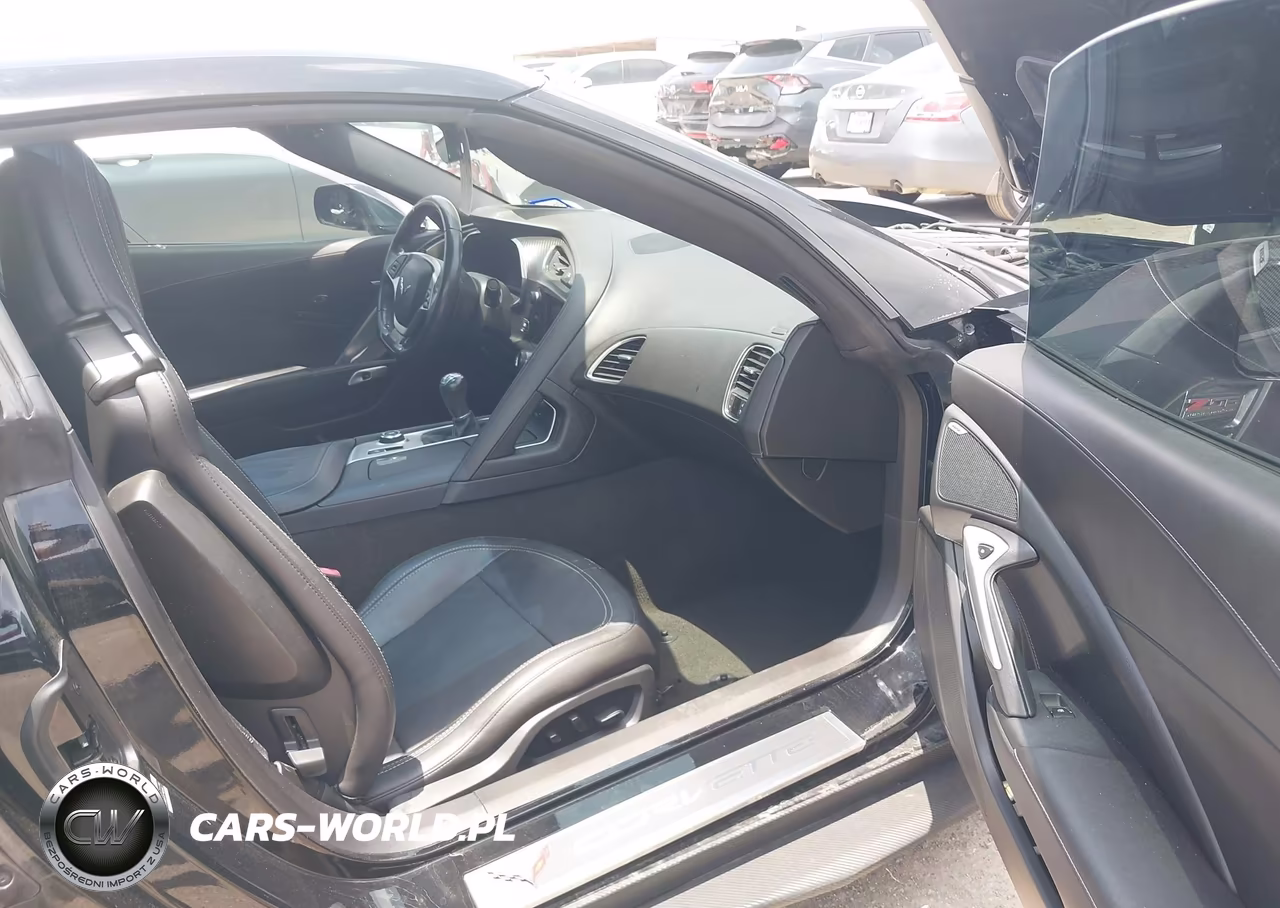 2015 Chevrolet Corvette Z06 VIN:1G1YR2D67F5605477 - 5